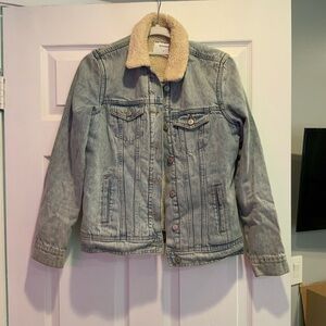 Old Navy Cream Sherpa Jacket